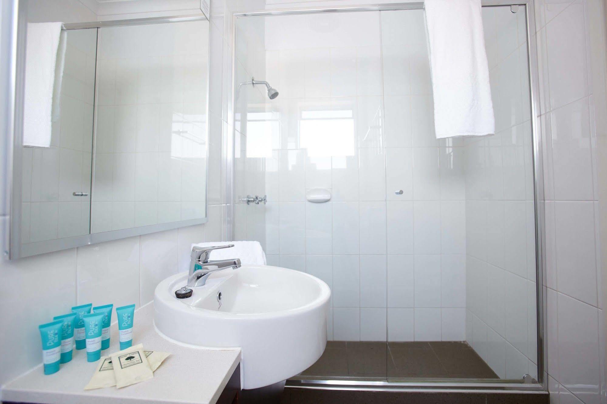 The Rose Hotel & Motel Bunbury Extérieur photo