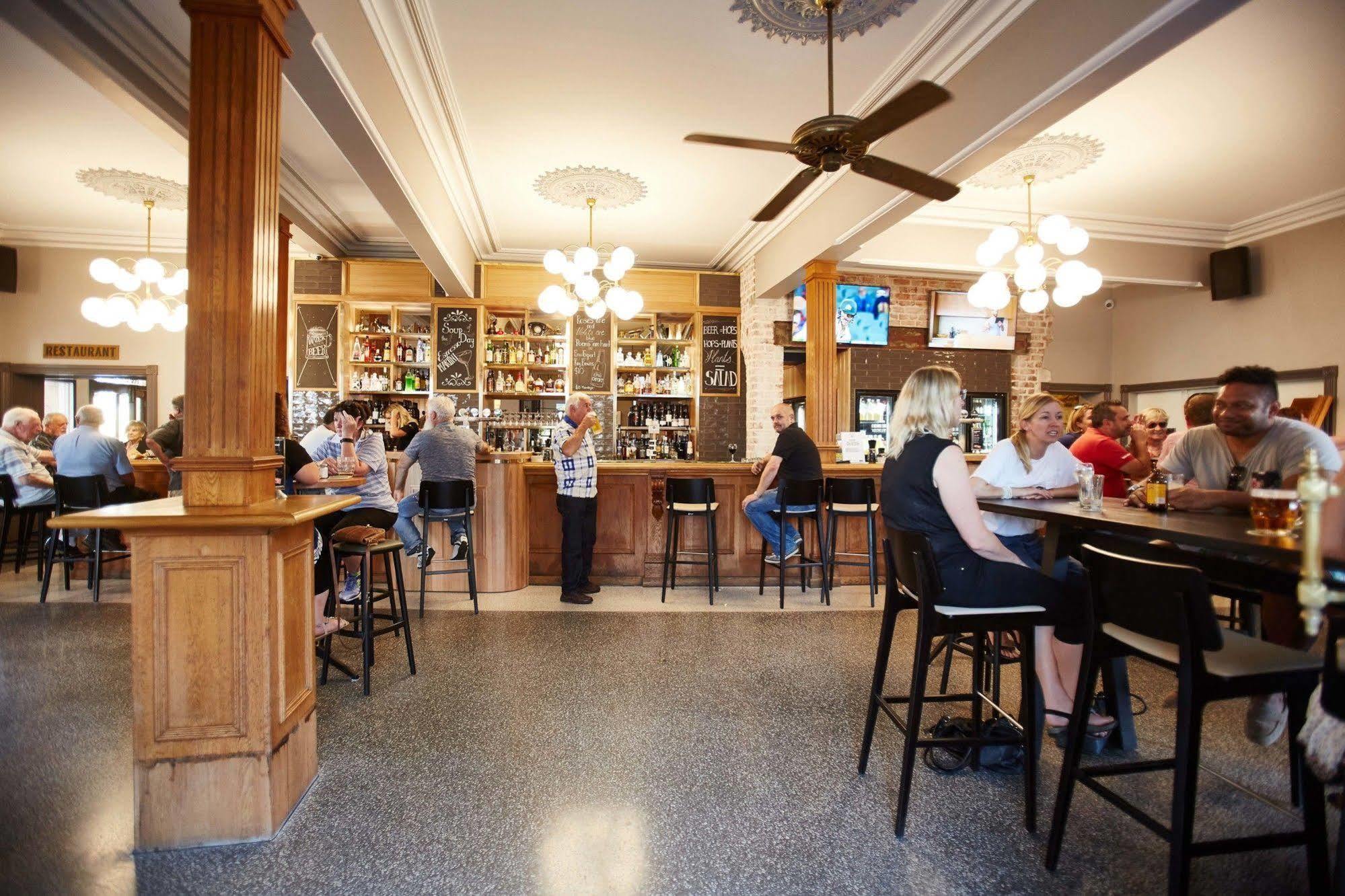 The Rose Hotel & Motel Bunbury Extérieur photo